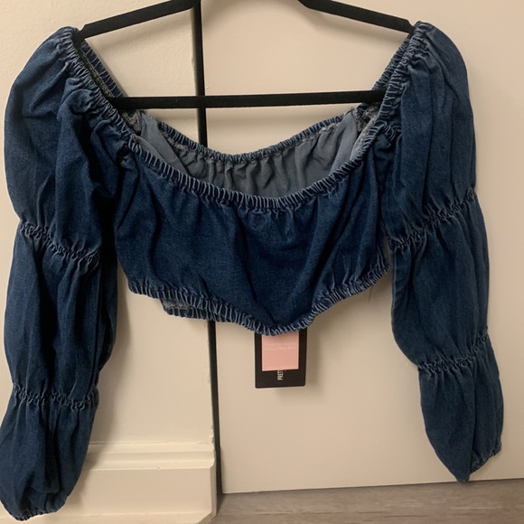 Denim off shoulder scrunch top - NEW with tags! - Picture 3 of 3
